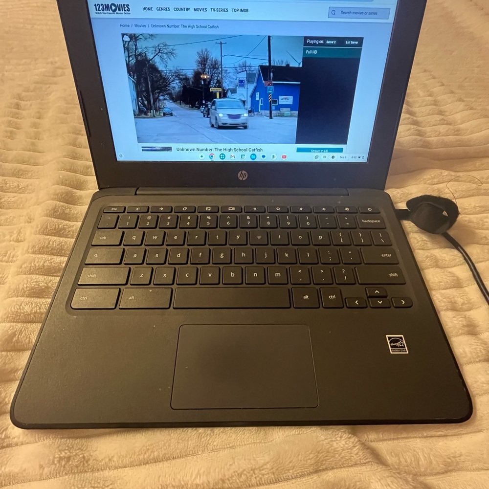 HP Dark Gray Laptop with Black Keyboard